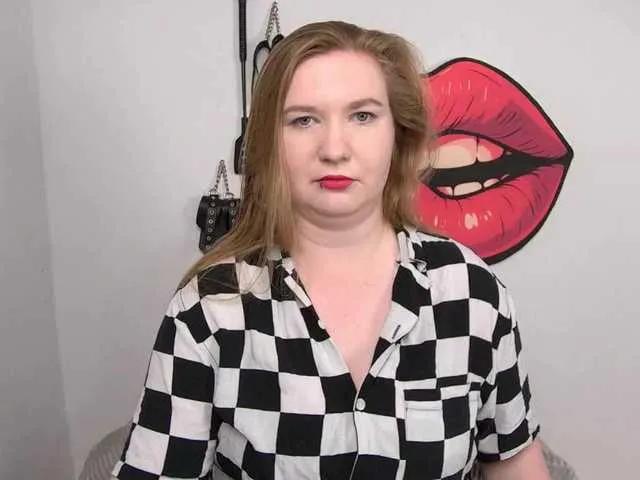 NikkiWild from BongaCams