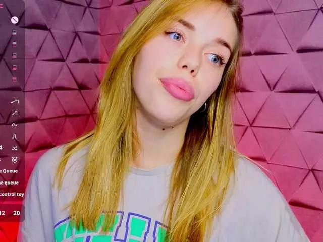 NikolSol from BongaCams