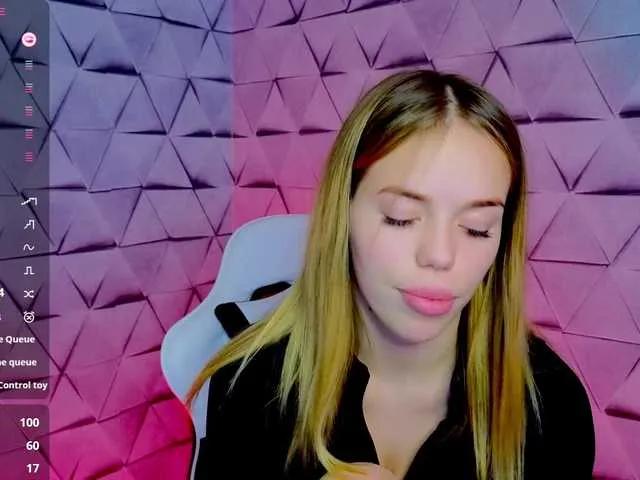 NikolSol from BongaCams is Freechat