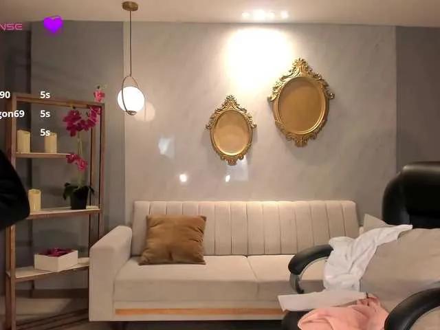 NinaBlum from BongaCams
