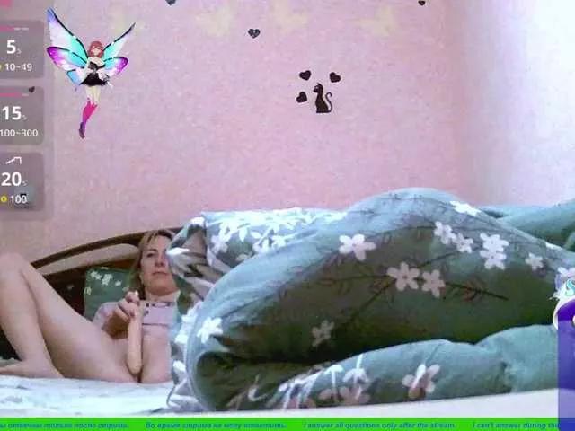 OkksyGerl from BongaCams