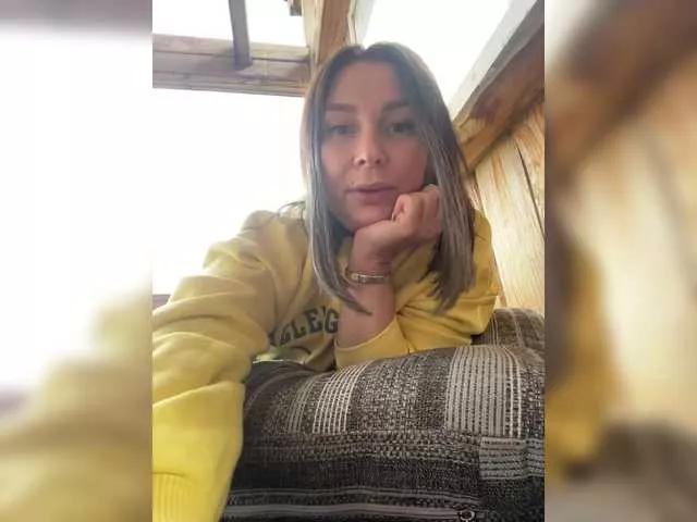 Olli2431 from BongaCams