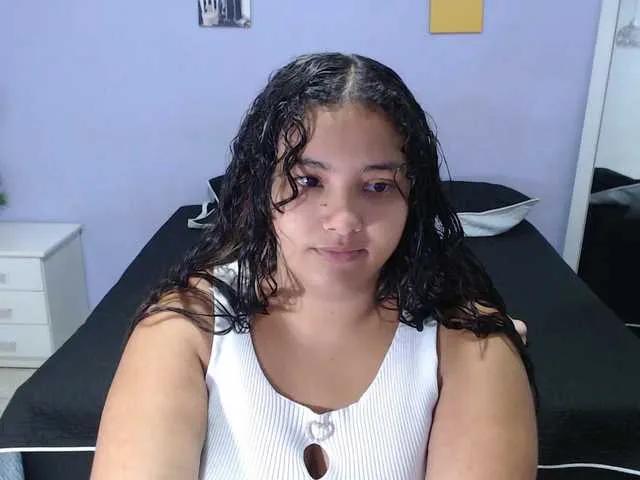 Penelope-gucci from BongaCams