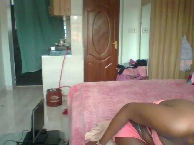 Petite-Eriee from BongaCams is Freechat