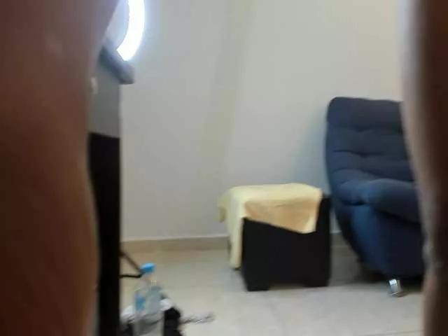 PIINK-2025 from BongaCams is Freechat