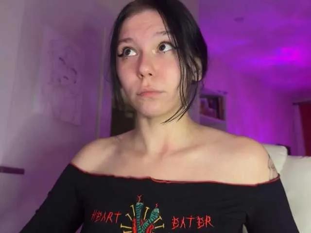 PinkDolly18 from BongaCams
