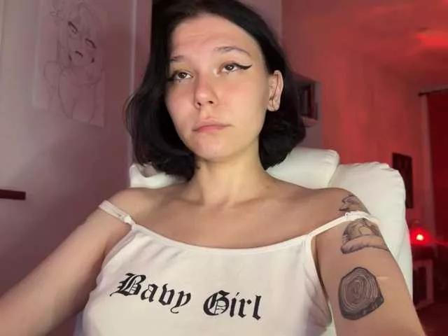 PinkDolly18 from BongaCams