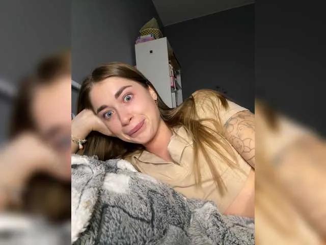 PrettyLion999 from BongaCams is Freechat