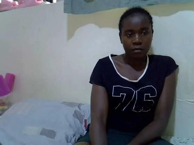 Queen-sly from BongaCams