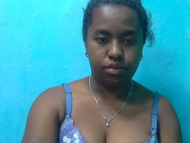 Queencamie from BongaCams is Freechat