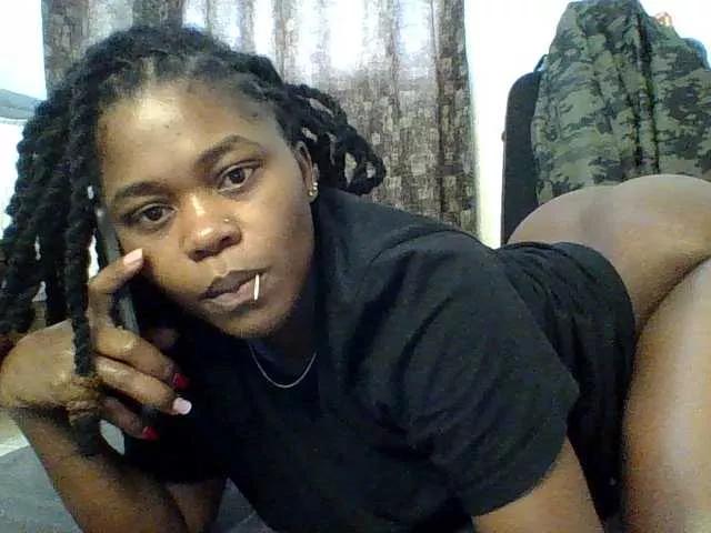 QueenJacky from BongaCams