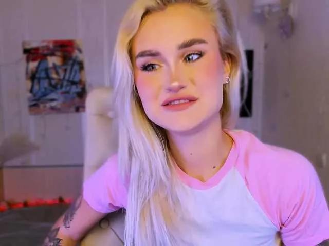 Ravenaaaa from BongaCams is Freechat