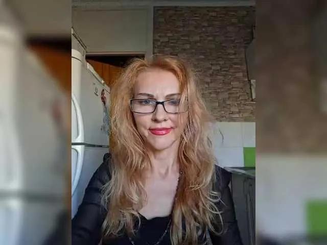 Ritia from BongaCams