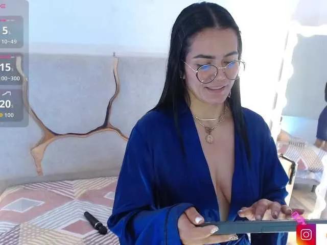 Rosalind-tay from BongaCams is Freechat