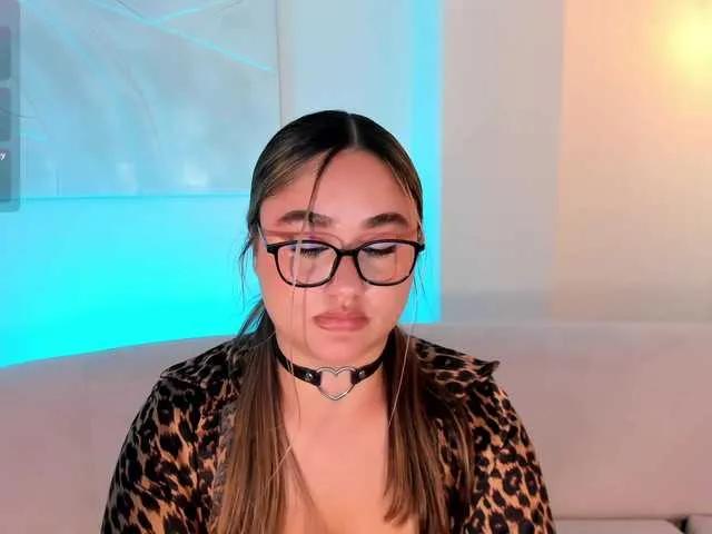 SamanthaConnor from BongaCams