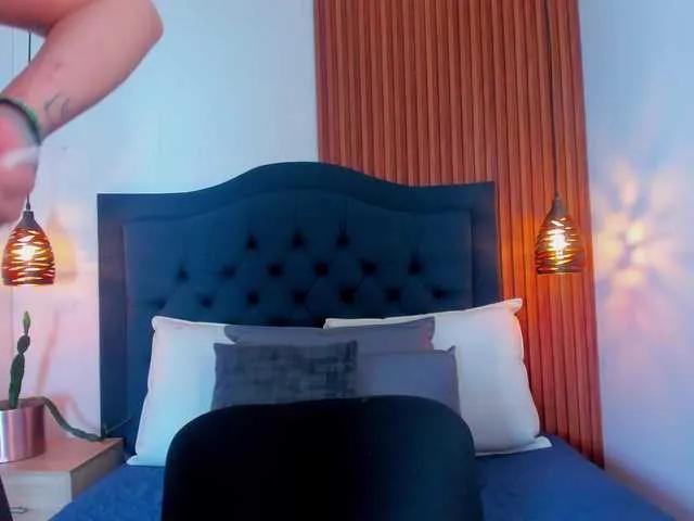 Sara-stone from BongaCams