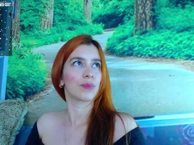 Sarabrowm from BongaCams