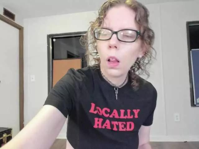 SaraDesireXO from BongaCams