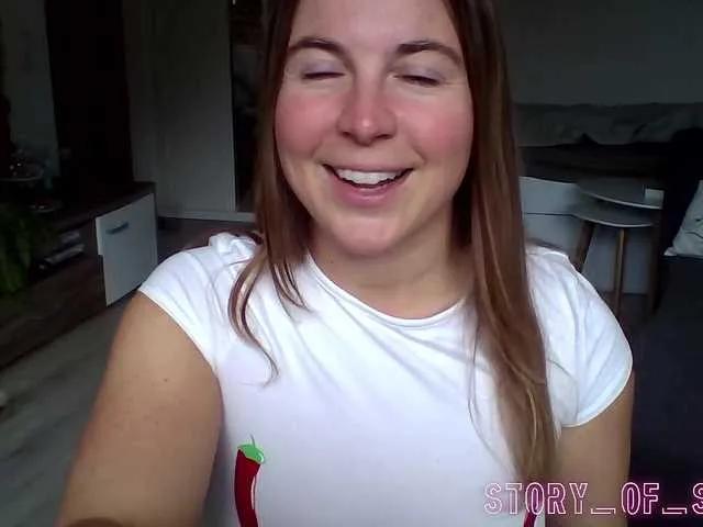 Sarahrose from BongaCams