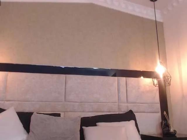 SaraTylor from BongaCams