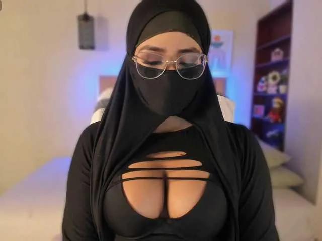 sasha-anaan from BongaCams is Freechat