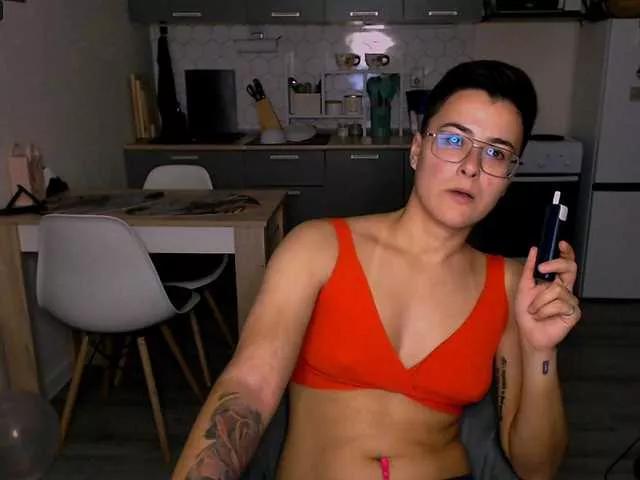 Sashanotfound from BongaCams