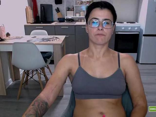 Sashanotfound from BongaCams