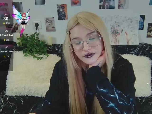 Sashasextape2 from BongaCams