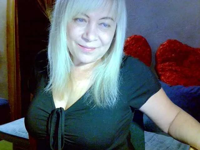 Savan35na from BongaCams
