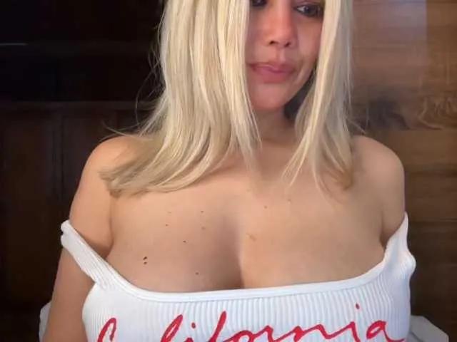 sexylatinapaulina from BongaCams is Freechat