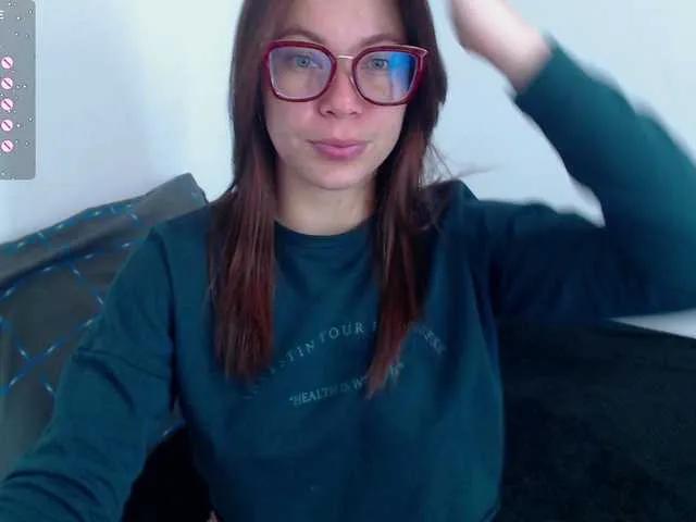 SharonAGT from BongaCams