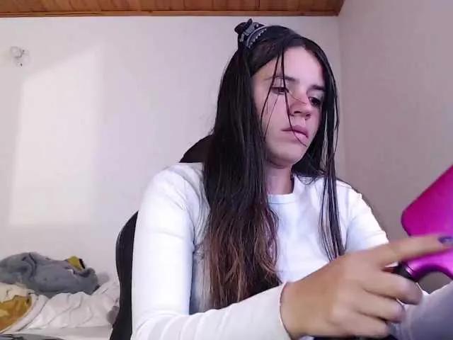 Skylarserenity from BongaCams is Freechat