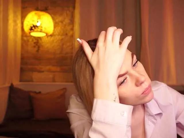 SnowwBarbie from BongaCams is Freechat