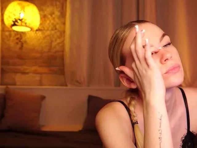 SnowwBarbie from BongaCams is Freechat