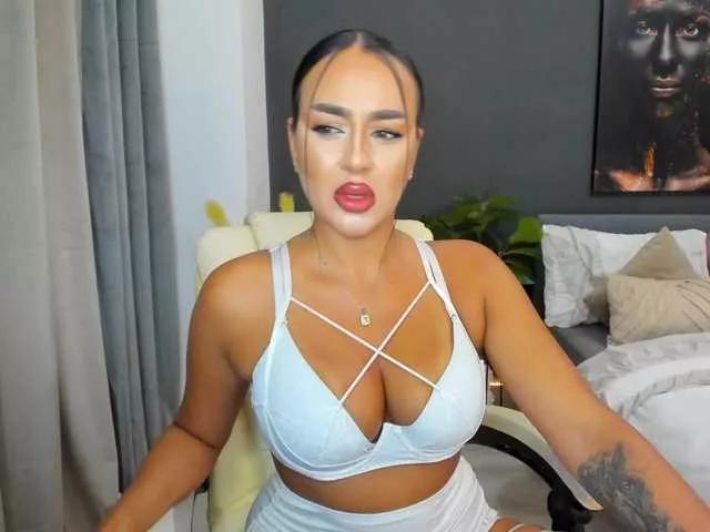 SoniaRey from BongaCams