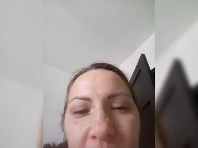 SonyaManya from BongaCams