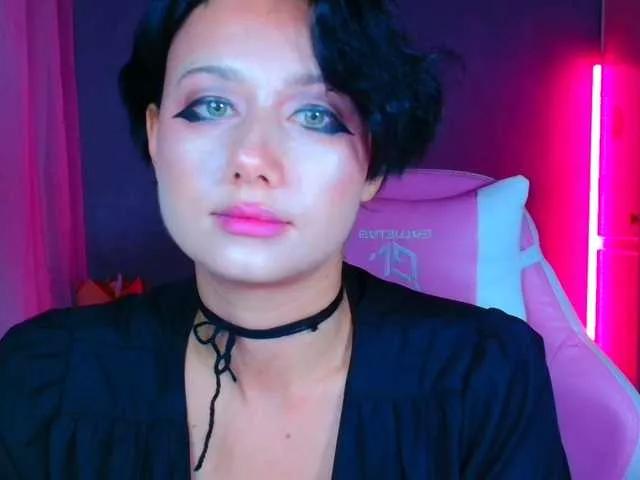 Stawbarynut from BongaCams