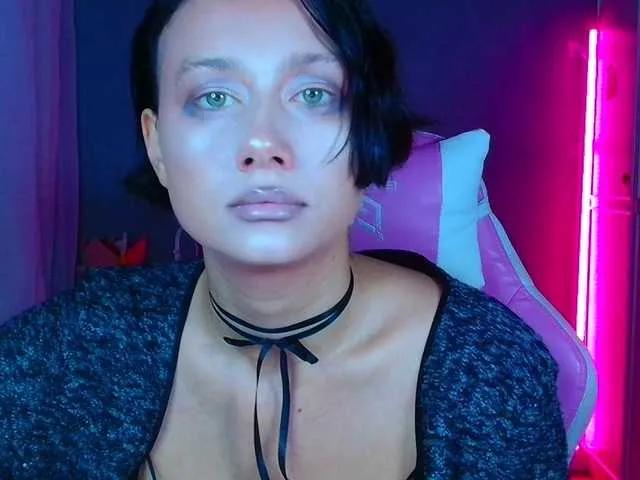 Stawbarynut from BongaCams
