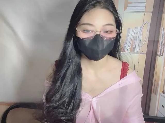 Strawberry18 from BongaCams