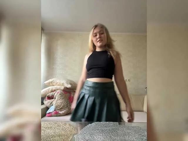 SunshineEmma from BongaCams