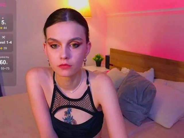 SusieMorris from BongaCams