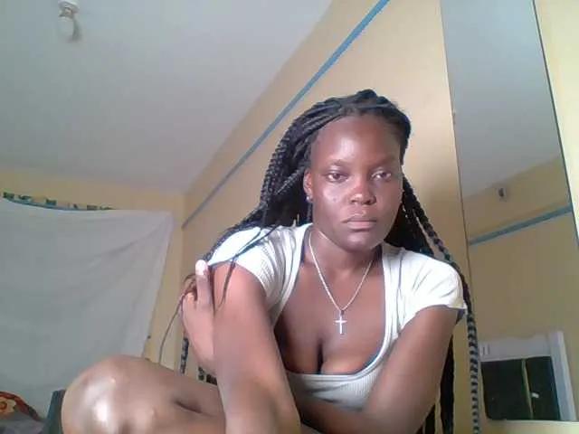 Sweet-yummy-gurl from BongaCams