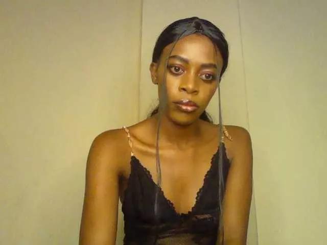 SweetAlly from BongaCams