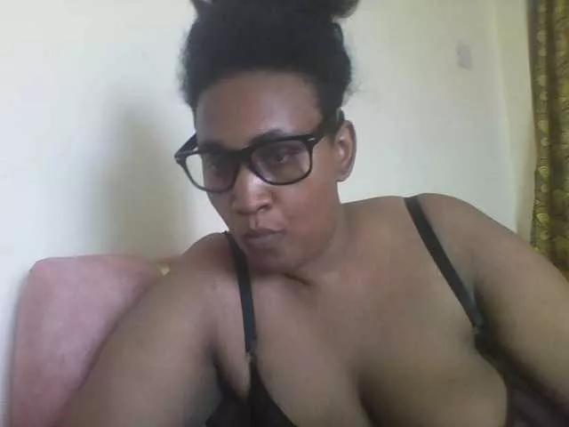 Sweetbebz from BongaCams