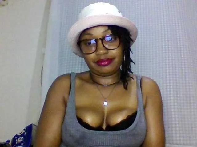 Sweetbunnypus from BongaCams