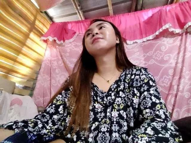 Sweetdreamslea from BongaCams