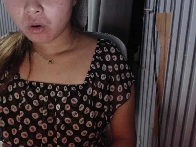 Sweetdreamslea from BongaCams