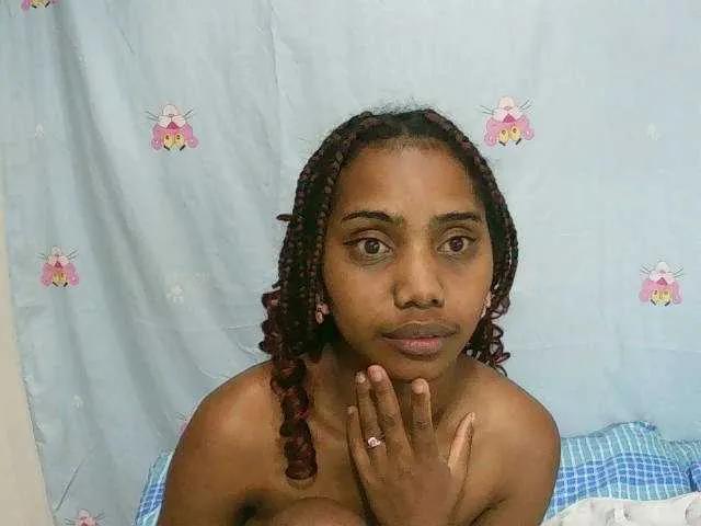 SweetElissa1 from BongaCams