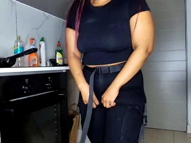 Sweetheartcocomwllow from BongaCams