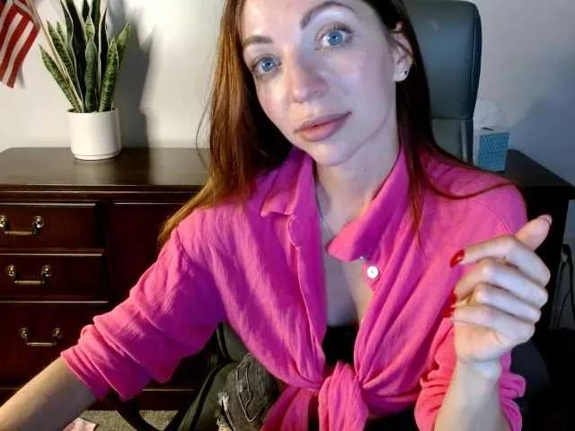 Sweetpoison7 from BongaCams